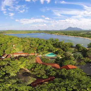 4* Курортный комплекс Habarana Village By Cinnamon